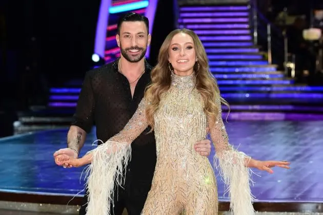 2022 Disability News with women and man on dancing with the stars